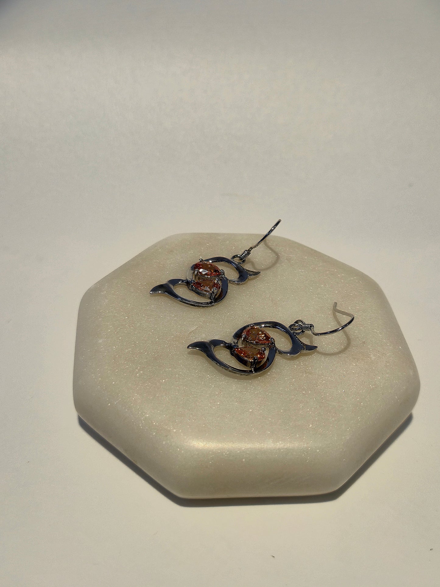 S shape design Dangle