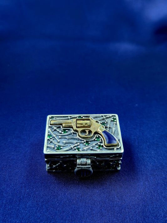 Pistol Design tiny silver box
