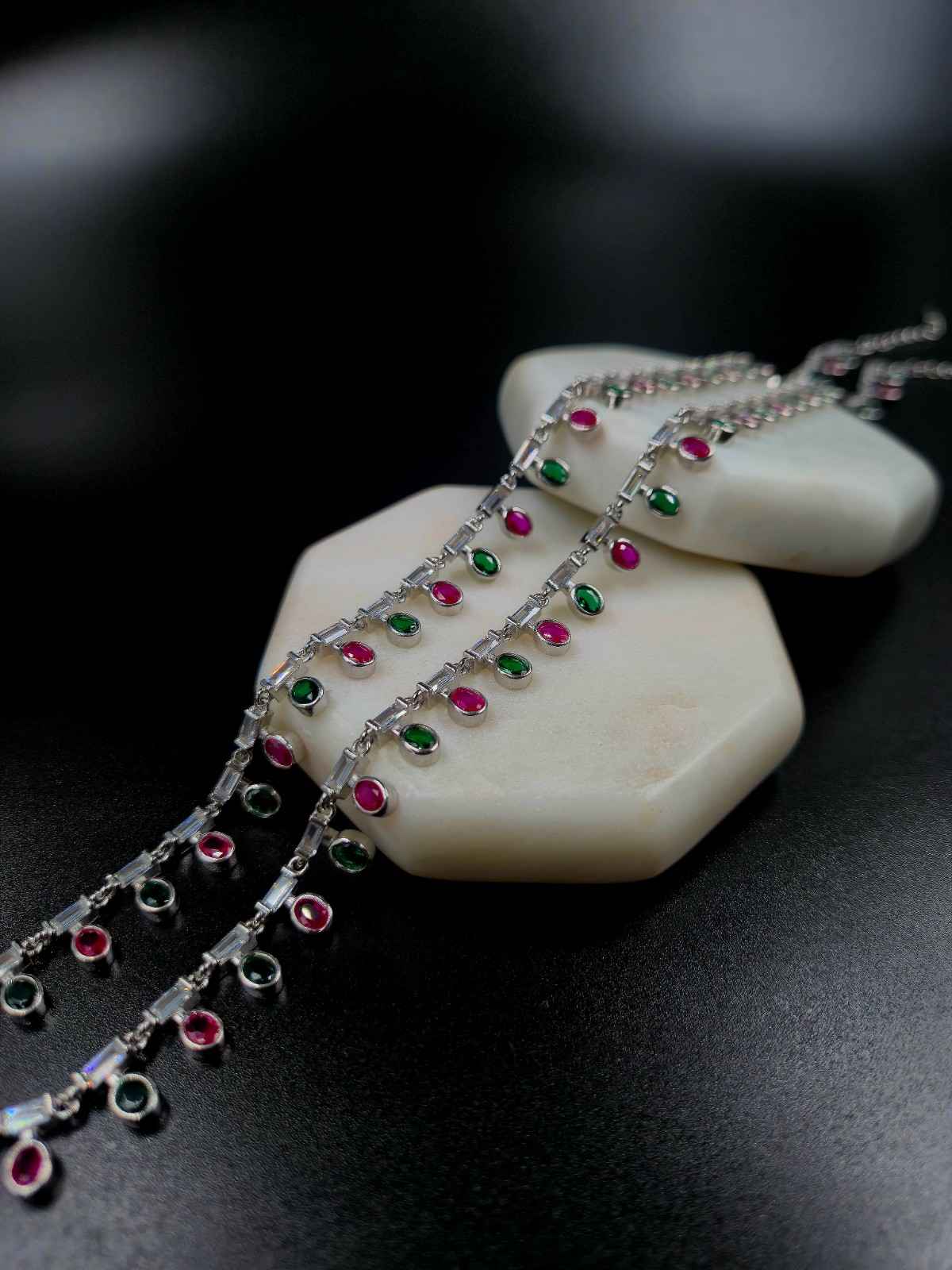 Hanging oval stones Anklet