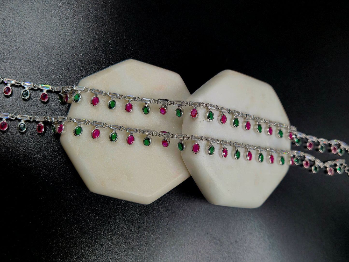 Hanging oval stones Anklet