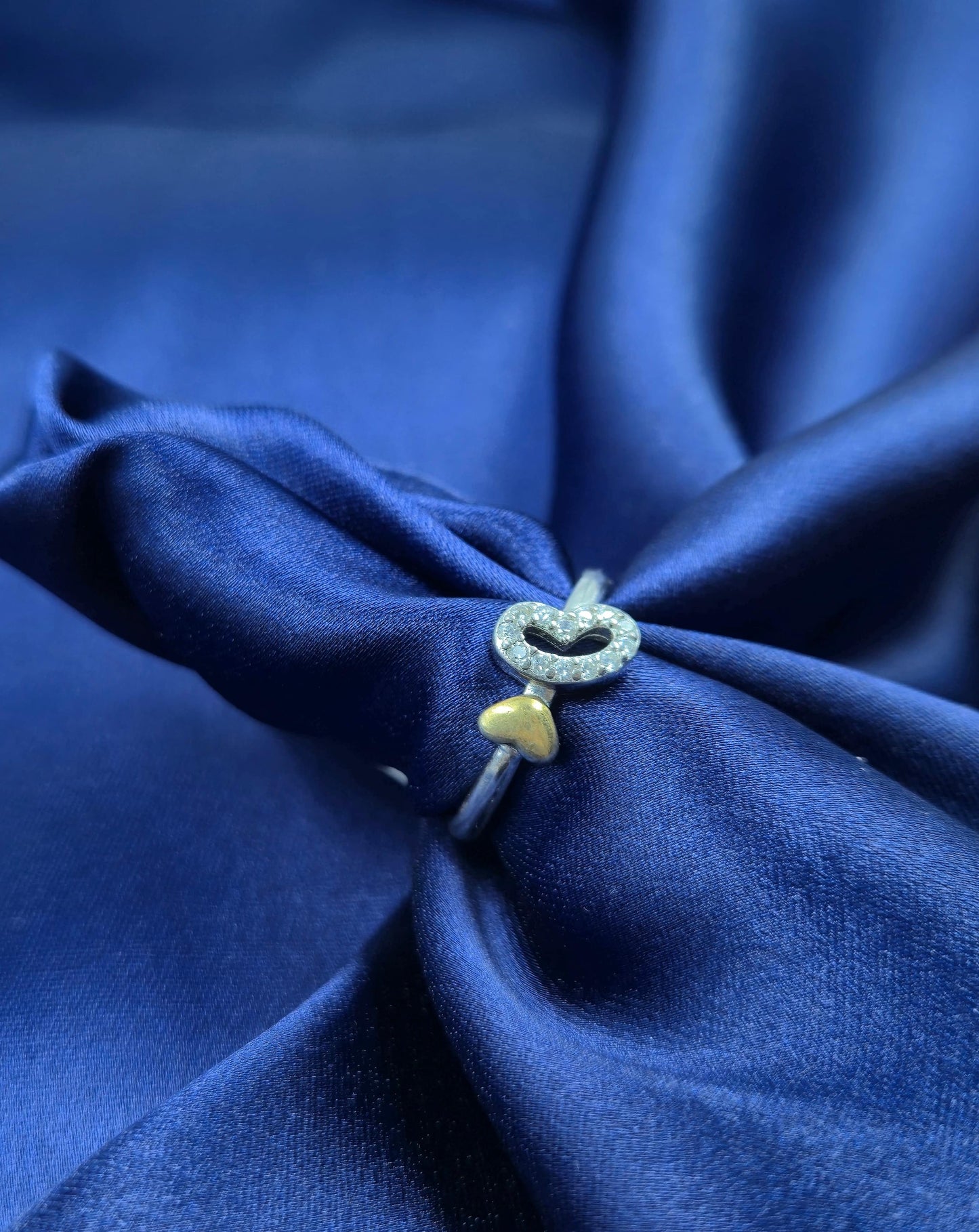 Dual heart shaped Silver ring